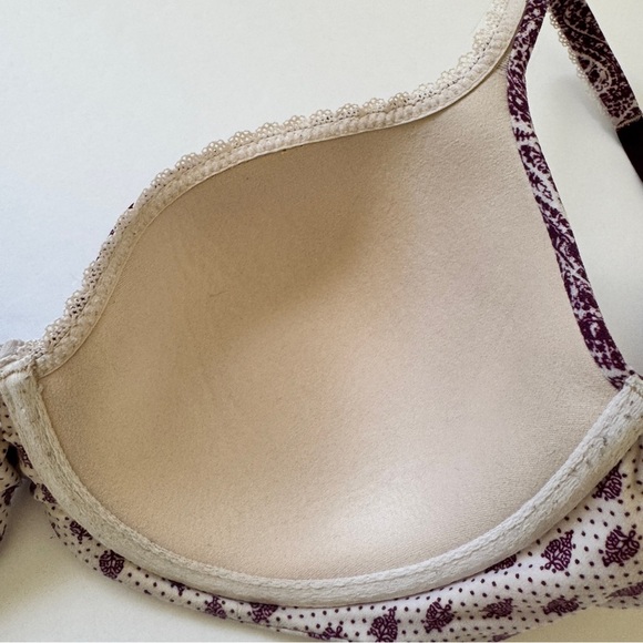 Victoria's Secret Bra Body By Victoria Lined Demi Cream Purple Paisley Sz 36D - Picture 10 of 10